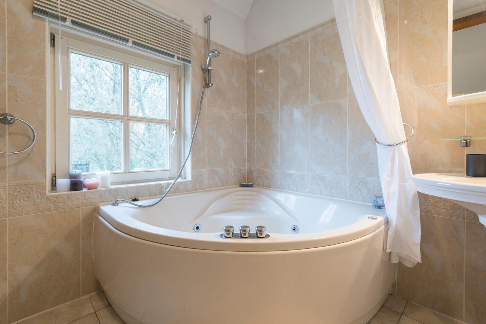 Stunning Catena Property Boxtel Bagian luar foto